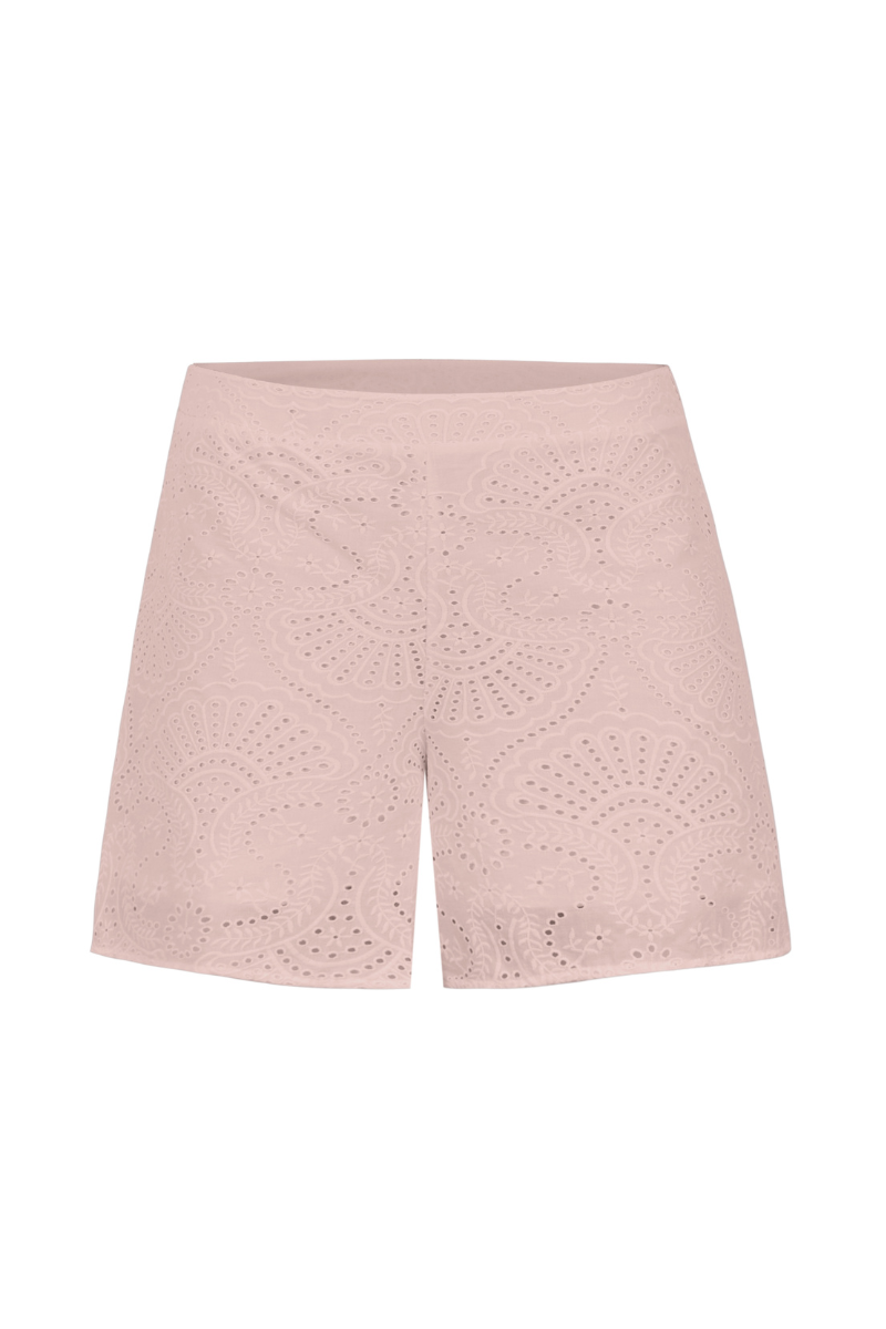 Elowen Short